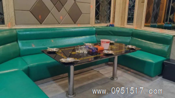 贺兰县月湖名邸附近大型KTV转让(暗转)